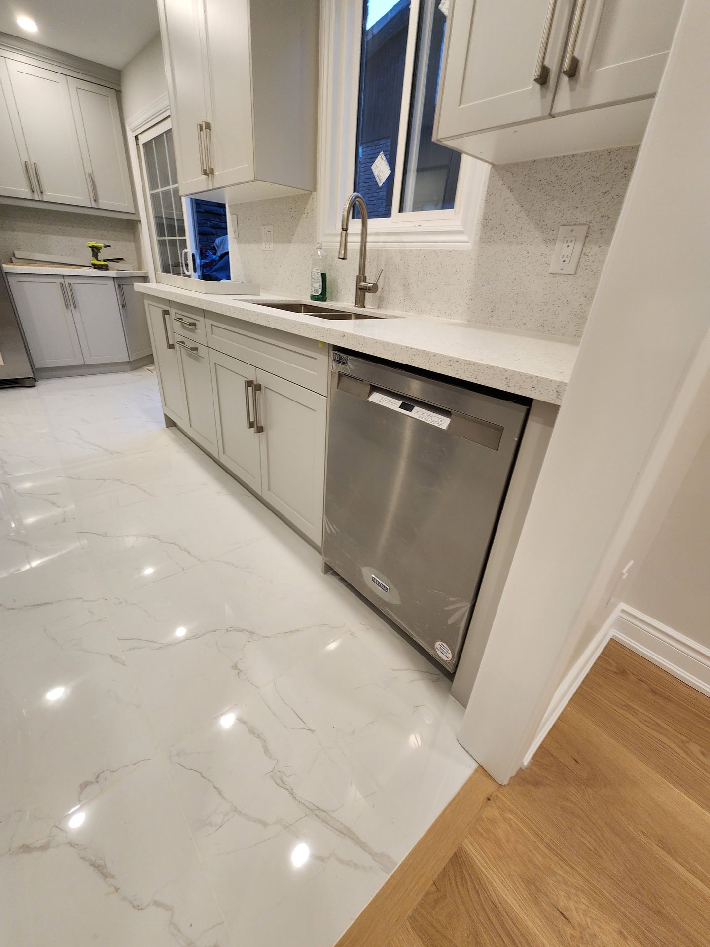 Flooring transition tile and hardwood, Mississauga